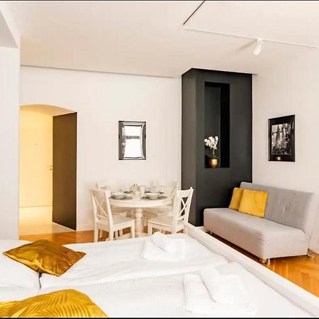 וינה Gemuetliches Und Modernes Apartment,44 M² מראה חיצוני תמונה